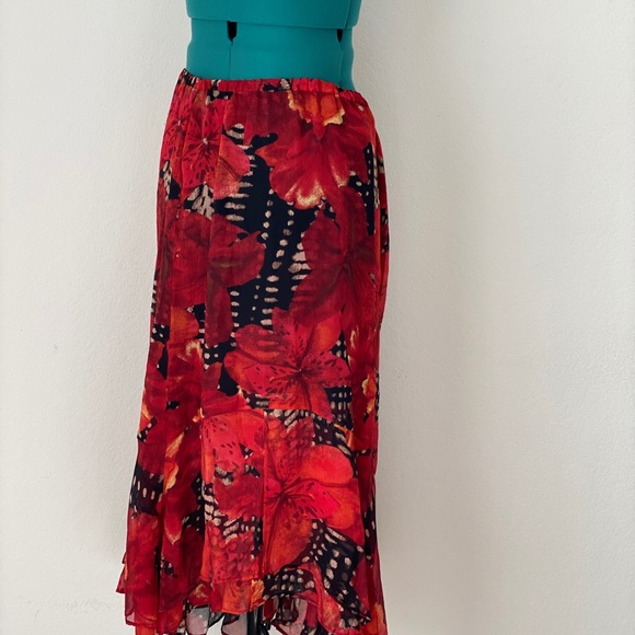 Red Black Floral Ruffle chiffon skirt size M/L - Picture 12 of 12